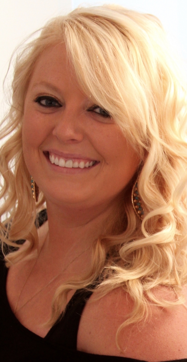 Natasha Richard, Cuts Specialist, Master Stylist   